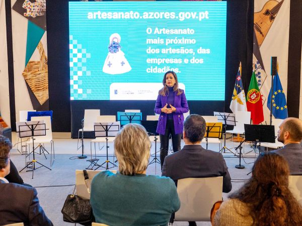 1733933466GR4_Novo_portal_do_Artesanato_dos_Acores_17004183.jpg