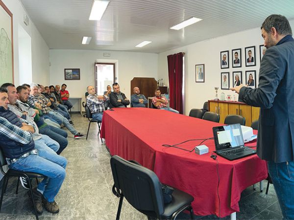 1735994186aa6_utilizacao_de_produtos_com_cloro_ID=193.jpg